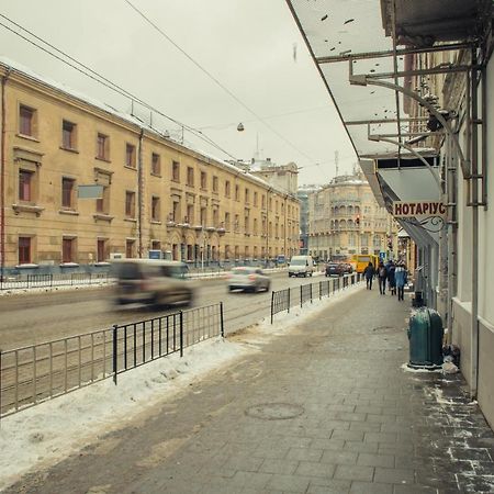 Mini Hotel Barvy Lvova On Horodotska St. 외부 사진