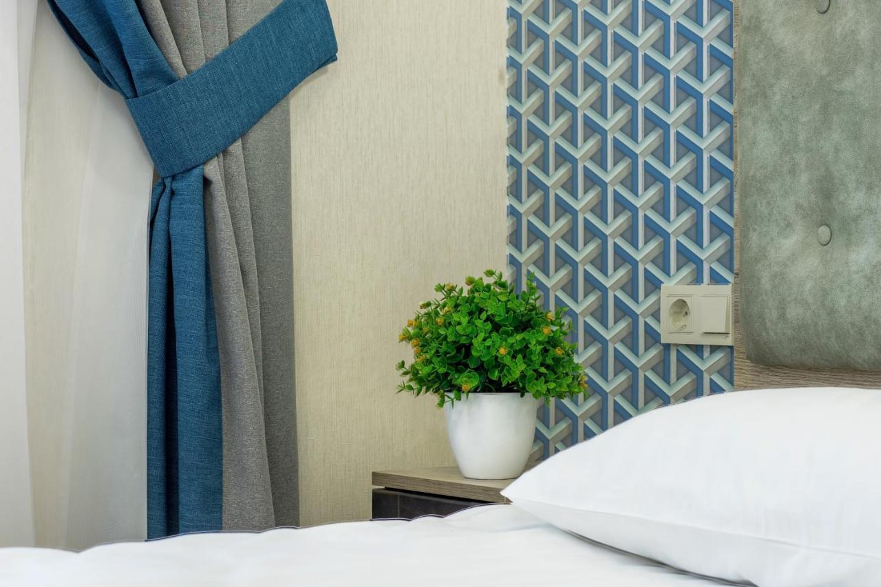 Mini Hotel Barvy Lvova On Horodotska St. 외부 사진