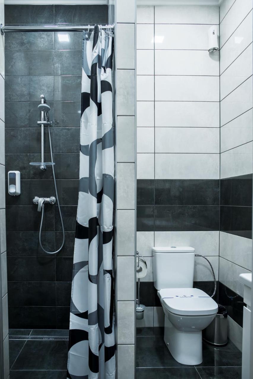 Mini Hotel Barvy Lvova On Horodotska St. 외부 사진