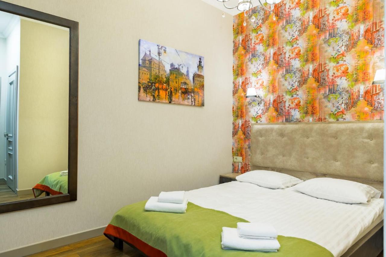 Mini Hotel Barvy Lvova On Horodotska St. 외부 사진
