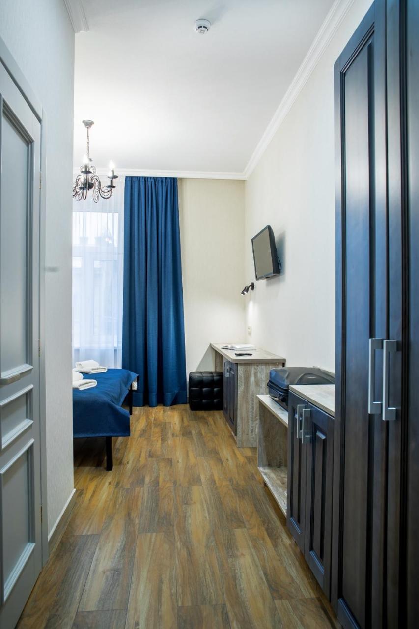 Mini Hotel Barvy Lvova On Horodotska St. 외부 사진