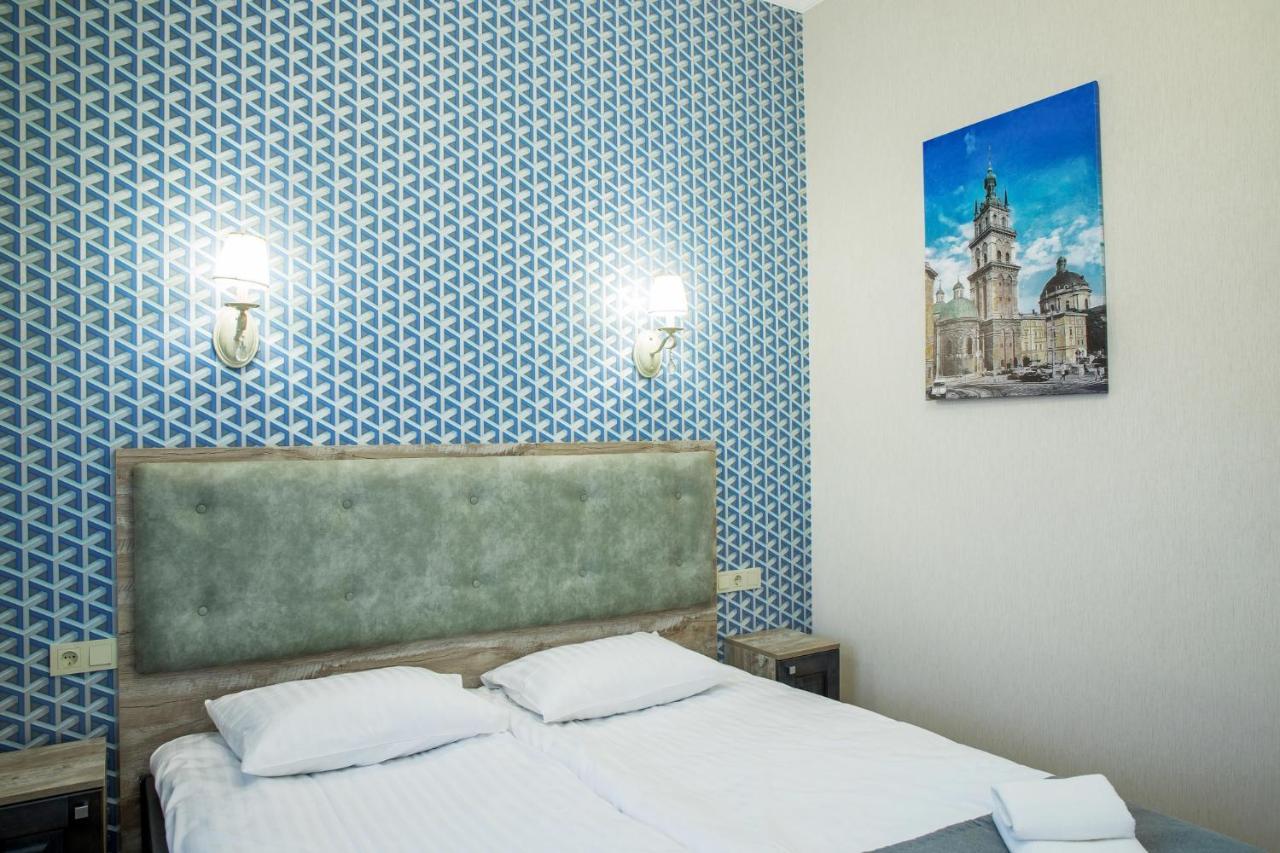Mini Hotel Barvy Lvova On Horodotska St. 외부 사진