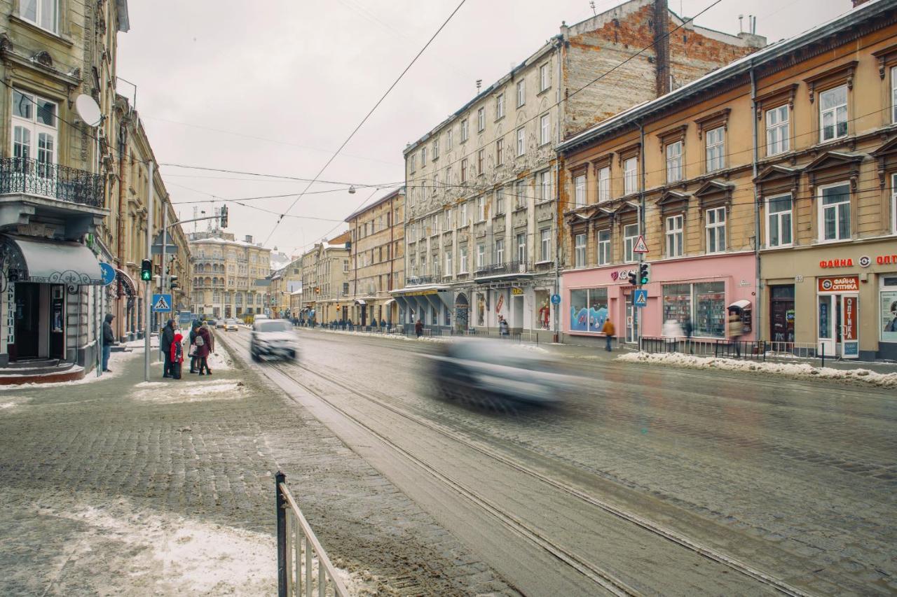 Mini Hotel Barvy Lvova On Horodotska St. 외부 사진